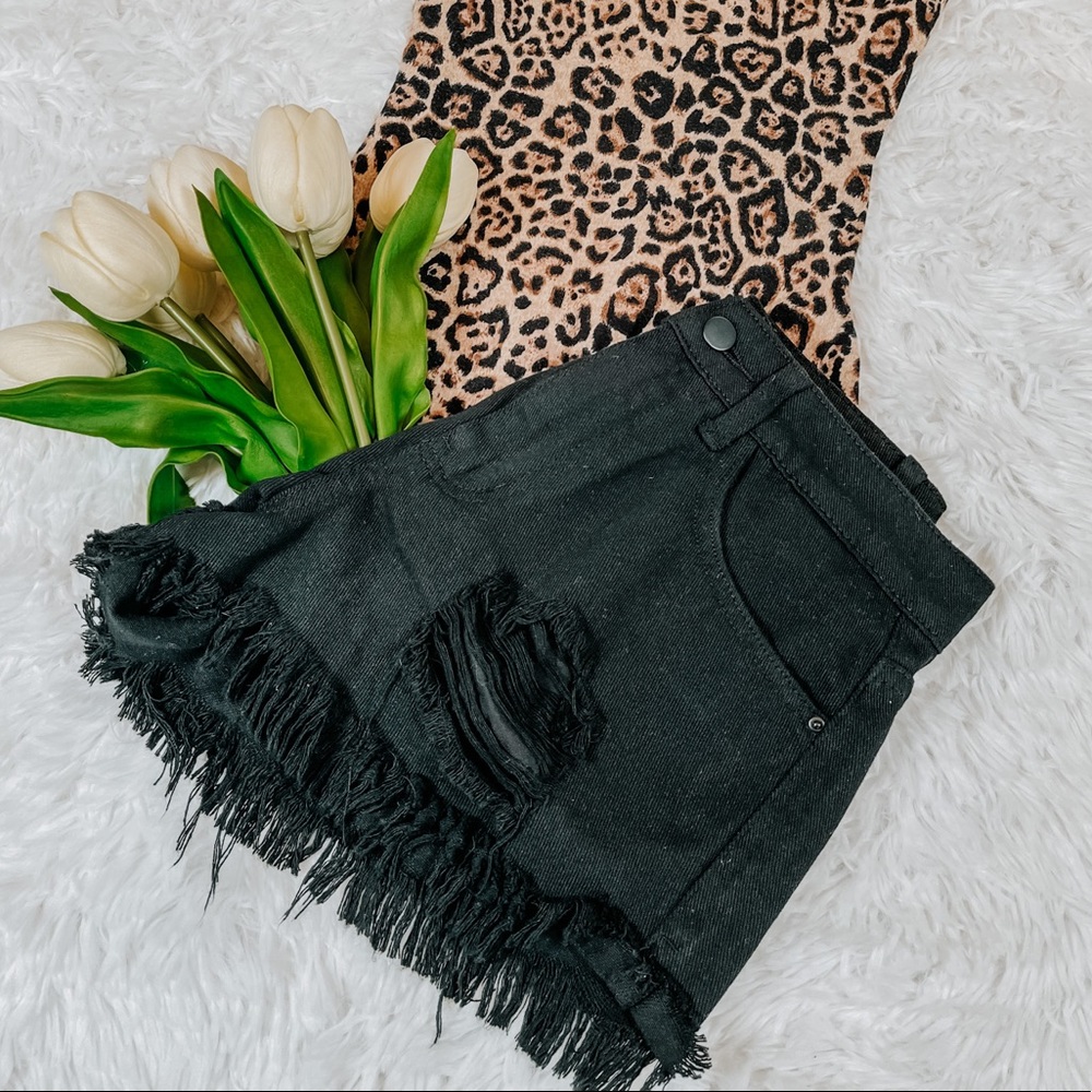 Festival black high rise shorts size XS (0/2)